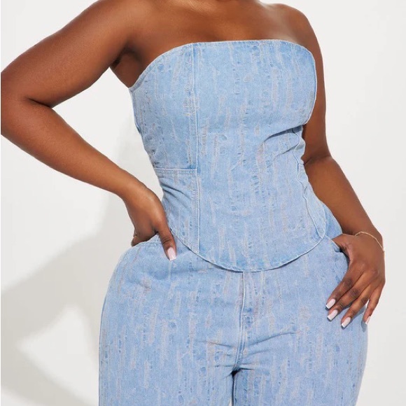 Fashion Nova distressed denim set - Picture 2 of 9